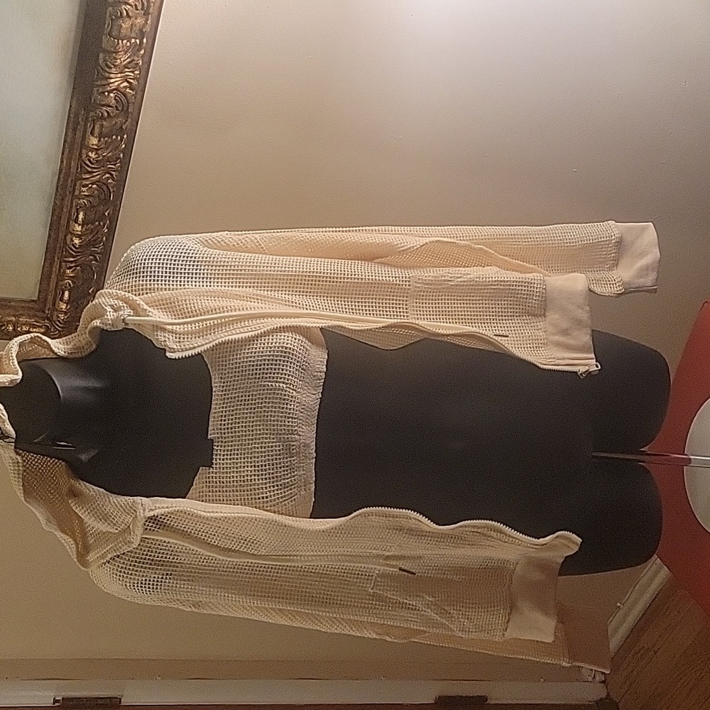 RickiBrazil two-piece cotton small off white set. Size small